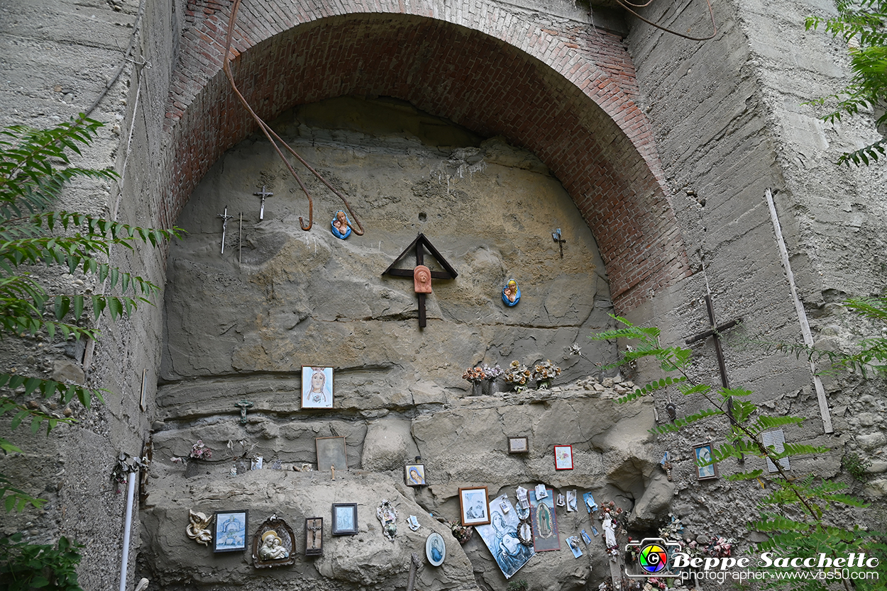 VBS_5372 - Santuario Madonna della Rocca - Dogliani.jpg